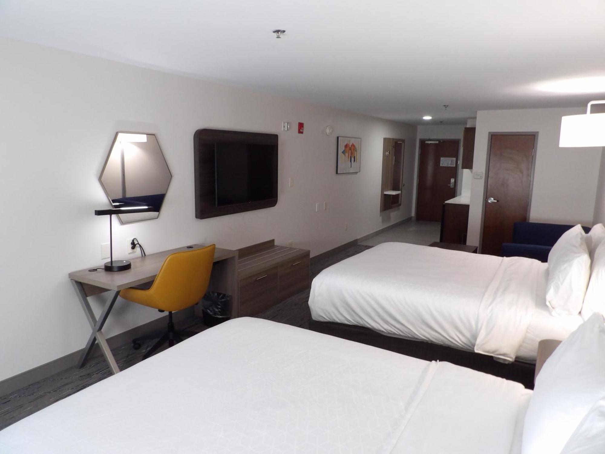 Holiday Inn Express & Suites - Huntsville Airport By Ihg Медісон Екстер'єр фото