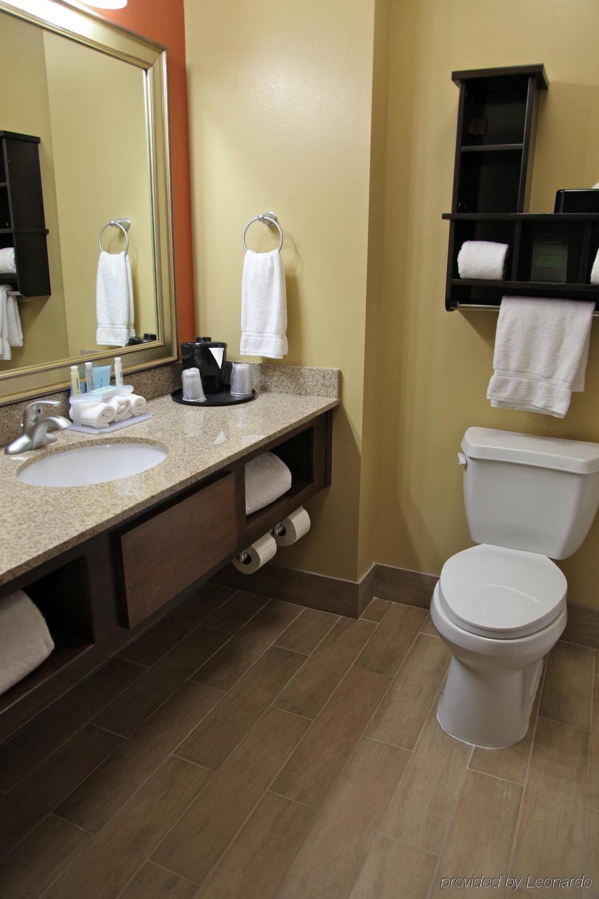 Holiday Inn Express & Suites - Huntsville Airport By Ihg Медісон Екстер'єр фото